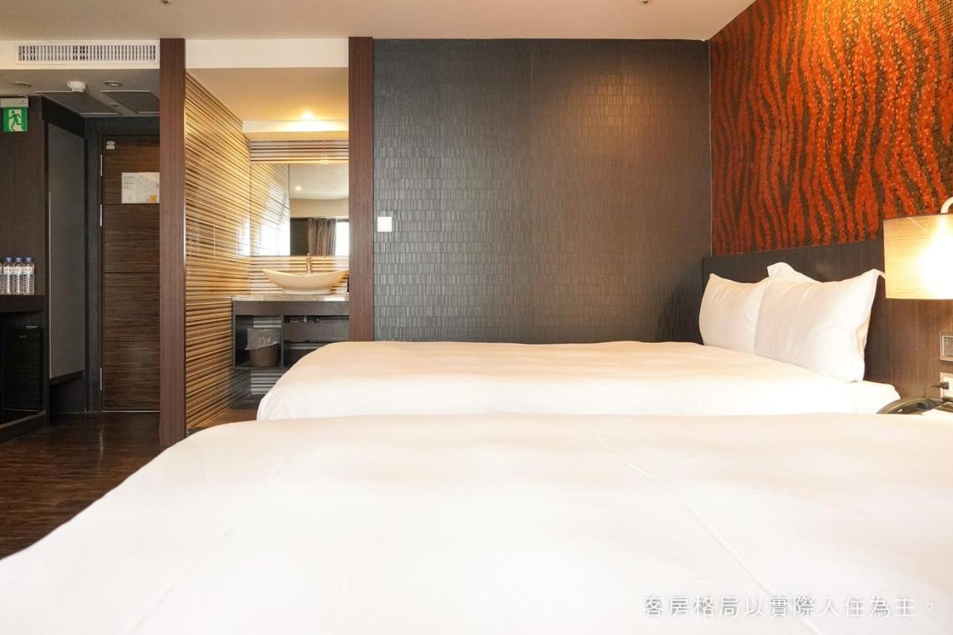 Talmud Hotel Yizhong Taichung Exteriör bild