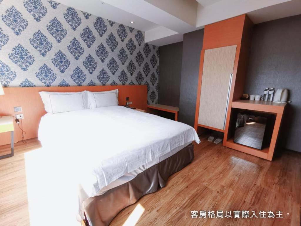 Talmud Hotel Yizhong Taichung Exteriör bild