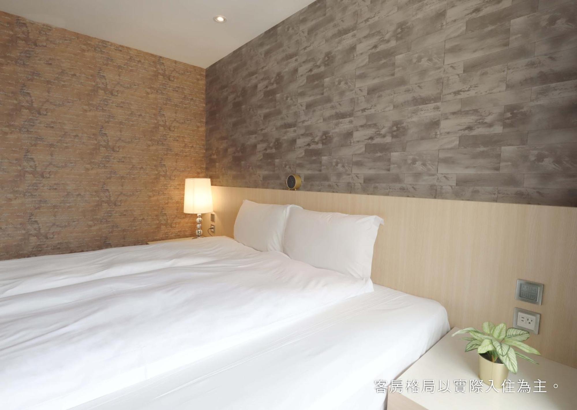 Talmud Hotel Yizhong Taichung Exteriör bild