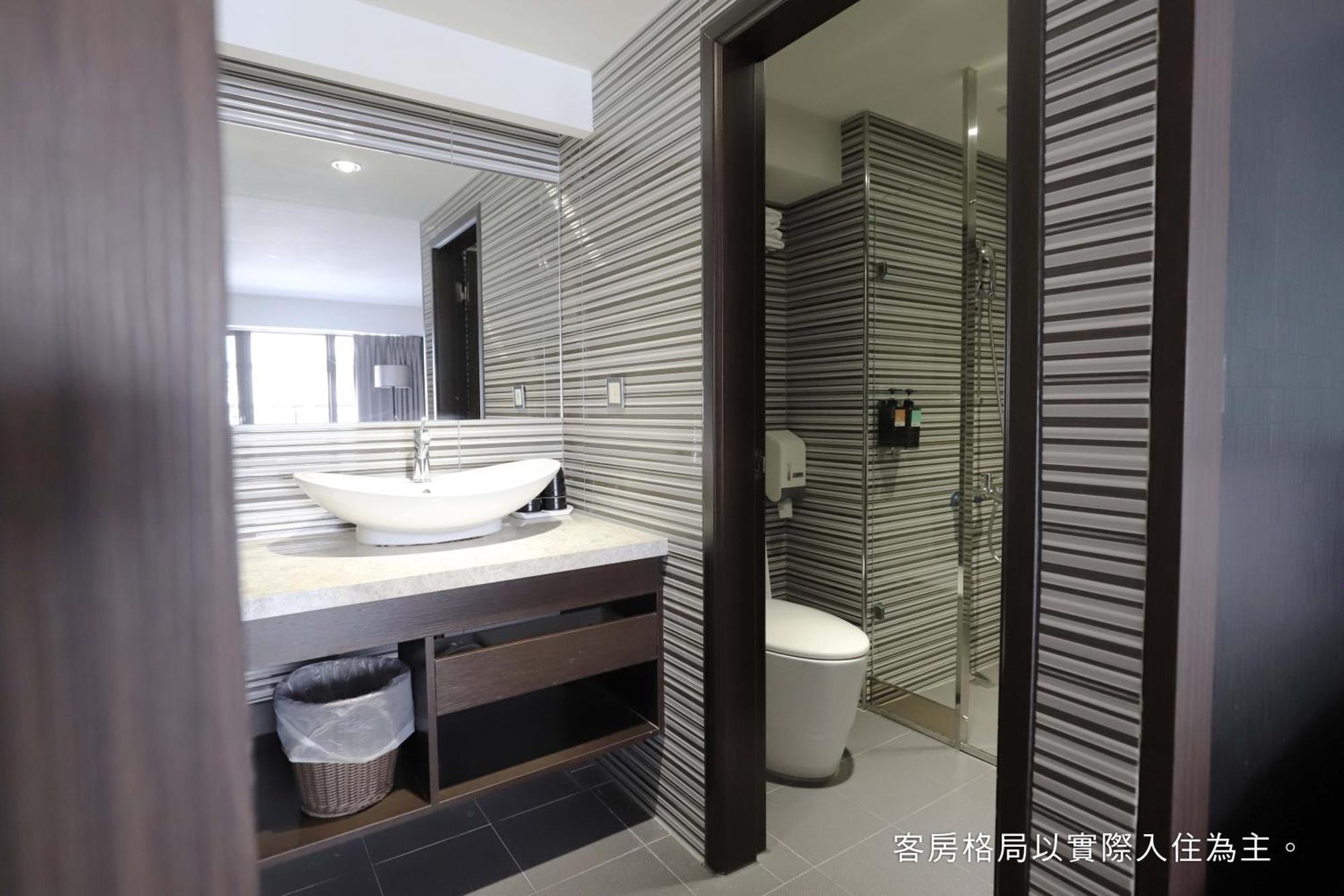 Talmud Hotel Yizhong Taichung Exteriör bild